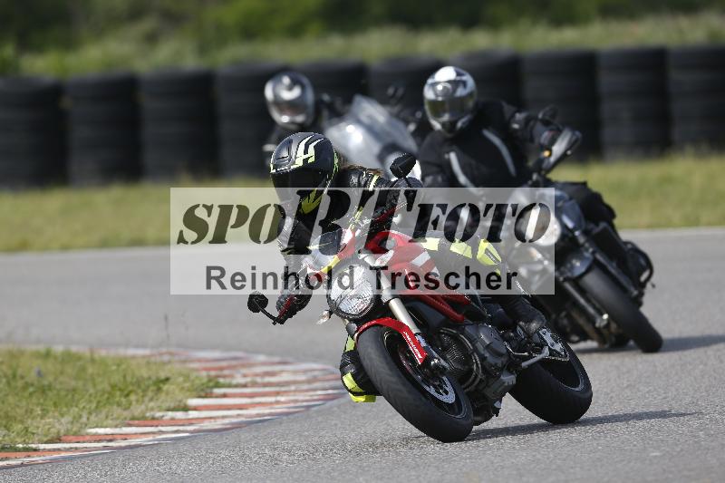 /Archiv-2024/17 01.05.2024 Speer Racing ADR/Schnuppertraining